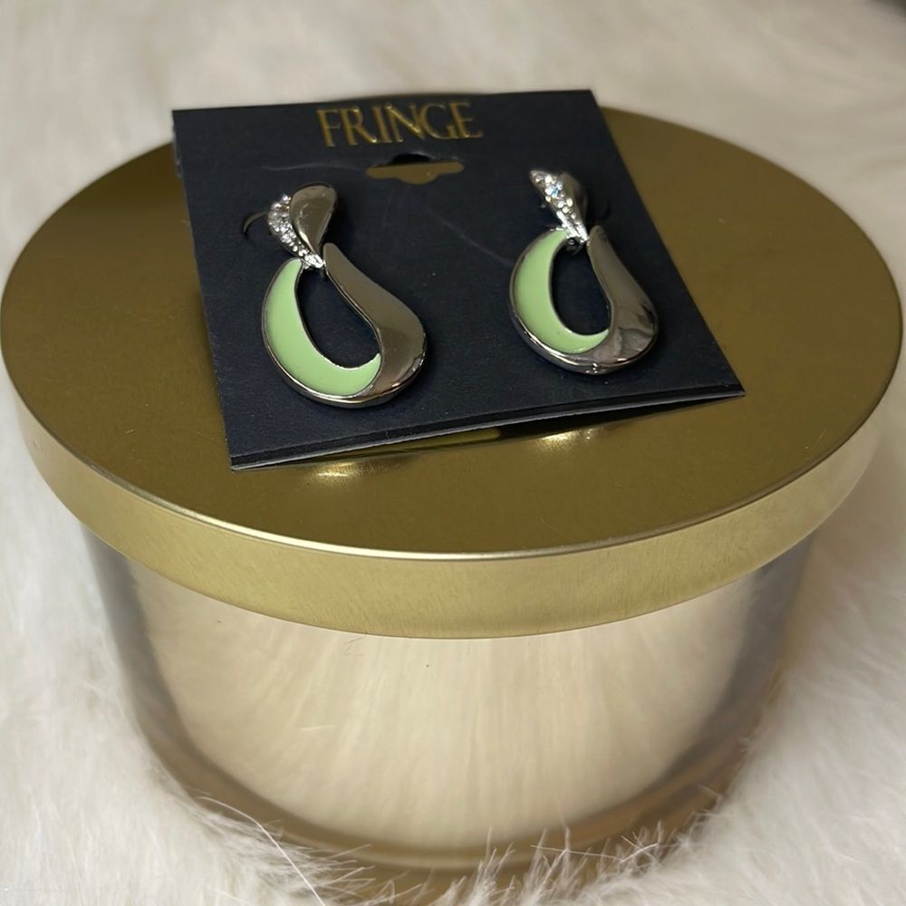 🎉3/$25🎉 Fringe | Silver Rhinestone & Green Earrings
